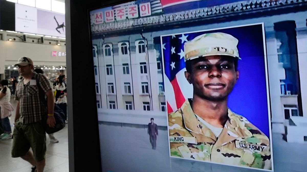 Americký voják uprchnul do KLDR kvůli rasismu, tvrdí Pchjongjang